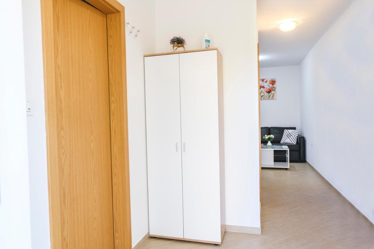 Apartments Mirela Koper Exterior photo
